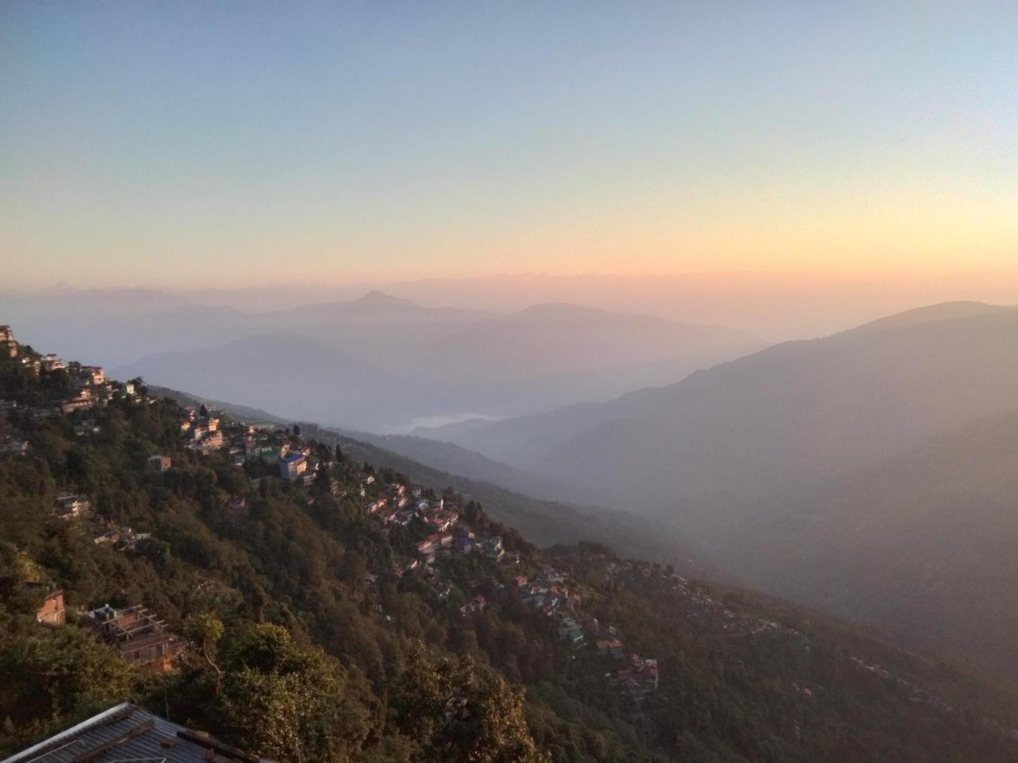 Sunrise Homestay Darjeeling  Eksteriør bilde